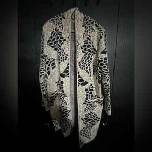 Kamana floral long cardigan. Black/white. Size medium.